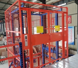 湖南長沙導(dǎo)軌式升降貨梯