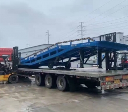 湘潭長沙移動式登車橋