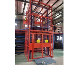 長沙導(dǎo)軌式升降貨梯